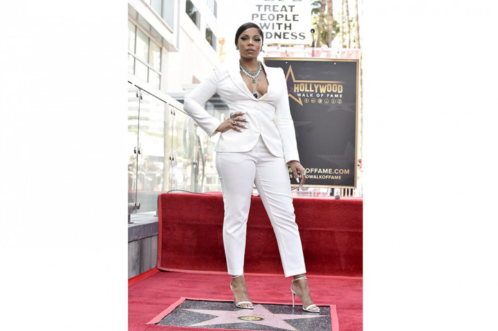 Upacara ini diadakan lima hari setelah peringatan 20 tahun perilisan album studio debut self-titled Ashanti, yang membuatnya mendapatkan penghargaan album R&B kontemporer terbaik Grammy dan menduduki peringkat ke-100 dalam daftar 200 album teratas Billboard dalam satu dekade.