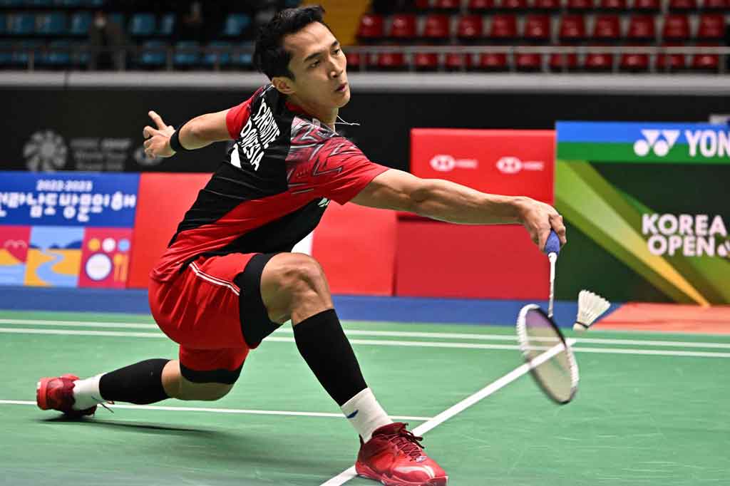 Pebulu tangkis Jonatan Christie melaju ke babak final Korean Open 2022 setelah mengalahkan unggulan kelima Kidambi Srikanth pada semifinal, Sabtu, 9 April 2022. Jojo, sapaan akrabnya, menjadi satu-satunya wakil Indonesia di sektor tunggal putra yang lolos ke partai puncak turnamen tersebut.