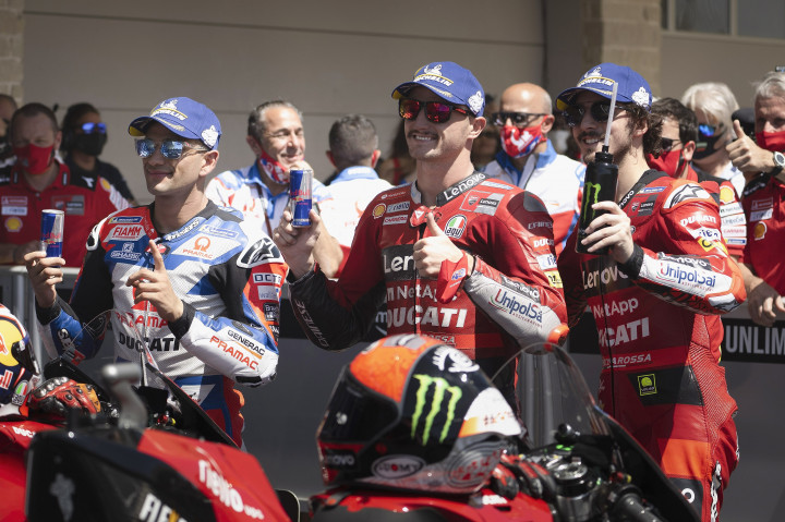 Martin pun meraih pole position keenam selama kariernya, sekaligus yang kedua musim ini setelah di Qatar.