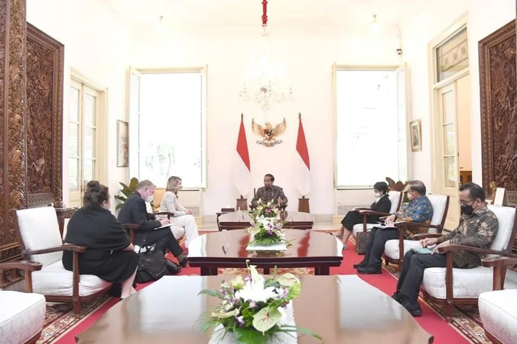 Menteri Luar Negeri Republik Indonesia Retno Marsudi yang turut mendampingi Kepala Negara dalam pertemuan tersebut menyatakan bahwa Menlu Kanada menyampaikan dukungan Kanada terhadap presidensi G20 Indonesia.