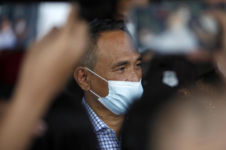 Usai diperiksa KPK, Kepala Badan Pemenangan Pemilu (Bappilu) Partai Demokrat itu mengaku didalami soal mekanisme Musyawarah Daerah (Musda) Partai Demokrat di Kalimantan Timur.