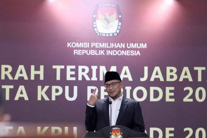 Ia mengungkapkan bahwa KPU 2022-2027 berkomitmen untuk menciptakan berbagai inovasi, pengembangan, serta berbagai perbaikan yang menyesuaikan dengan tantangan zaman.