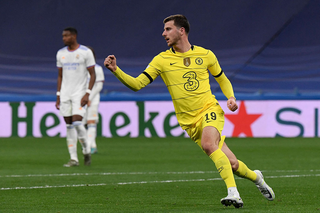 ??????Chelsea bermain menyerang sejak menit awal dan menekan pertahanan Madrid demi mengejar ketertinggalan 1-3 di leg pertama. The Blues kemudian membuka keunggulan pada menit ke-15 lewat Mason Mount menyelesaikan umpan terobosan Timo Werner.