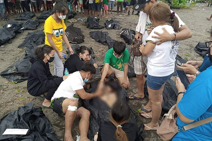 Sebagian besar korban meninggal akibat badai tropis Megi -- yang terkuat melanda kepulauan itu tahun ini -- berada di Provinsi Leyte, di mana serangkaian tanah longsor menghancurkan masyarakat.