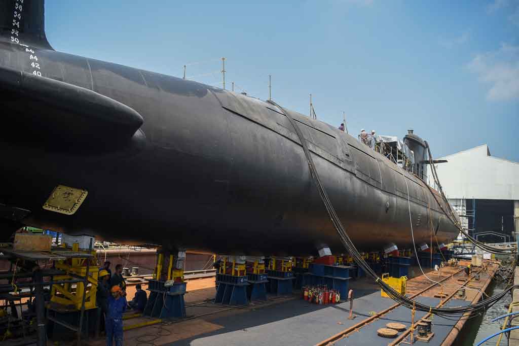 Kapal selam kelas Scorpene atau Kalvari adalah salah satu kapal selam konvensional paling berteknologi maju di dunia. Platform ini dilengkapi dengan teknologi paling mutakhir yang tersedia. 