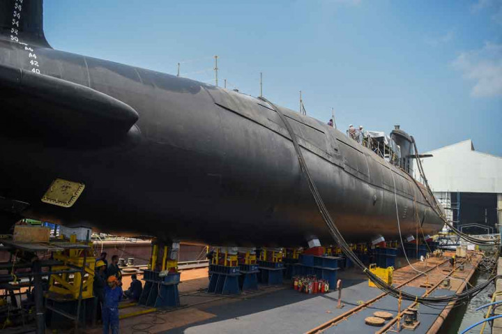 Kapal selam kelas Scorpene atau Kalvari adalah salah satu kapal selam konvensional paling berteknologi maju di dunia. Platform ini dilengkapi dengan teknologi paling mutakhir yang tersedia. 