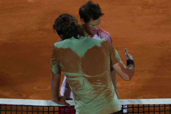 Tsitsipas kini tinggal dua kemenangan lagi untuk mempertahankan gelarnya di Monte Carlo, setelah dia meraih mahkota ATP Masters 1000 perdananya di ajang tersebut tahun lalu.