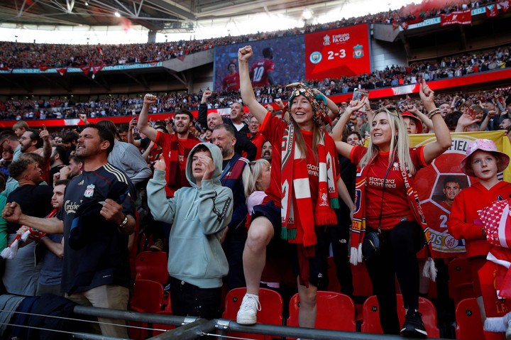 Selanjutnya, Liverpool akan berhadapan dengan pemenang semifinal lainnya yang mempertemukan Chelsea vs Crystal Palace. Duel Chelsea vs Palace akan digelar pada Minggu, 17 April 2022.