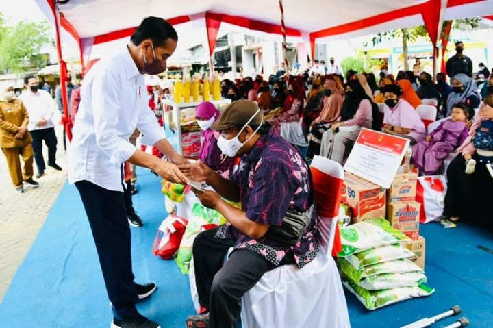 Total terdapat 127.159 KPM yang mendapatkan bantuan langsung minyak goreng dengan nilainya sebesar Rp.38.147.700.000. 
