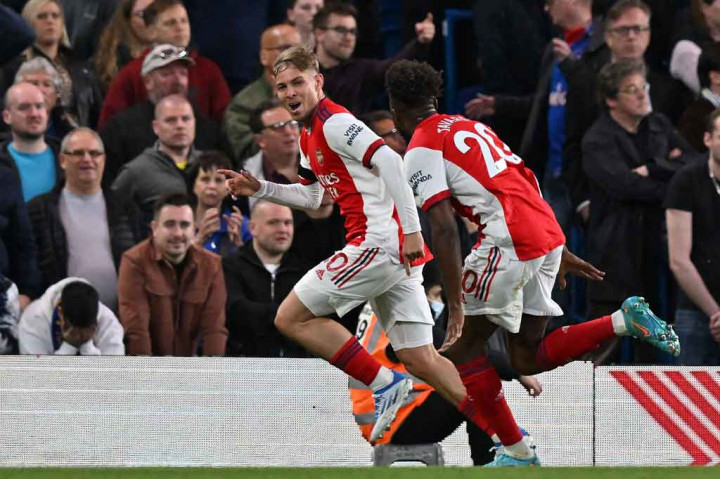 Emile Smith-Rowe kemudian mengonversi keunggulan Arsenal pada menit ke-23. Skor berubah menjadi 2-1 untuk tim tamu.