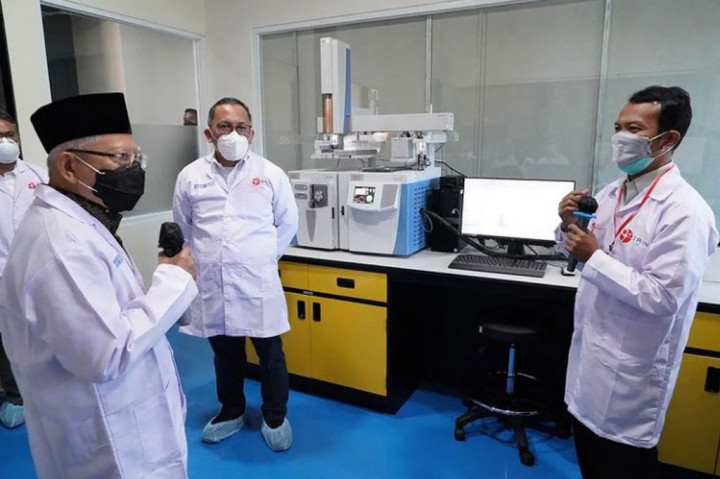 Wapres menyampaikan menurut Badan Statistik UNESCO, pengeluaran global untuk riset dan pengembangan mencapai 1,7 triliun dolar Amerika, yang merupakan angka tertinggi dalam sejarah. 