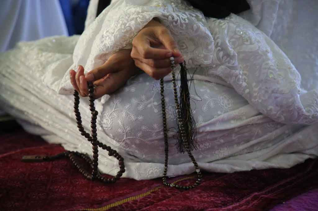 Puluhan jemaah yang mengikuti ibadah suluk ini datang dari berbagai kabupaten/kota di Aceh. Ada yang melaksanakan ibadah suluk hanya 10 hari hingga sebulan penuh Ramadan. Dan kebanyakan jemaah wanita.