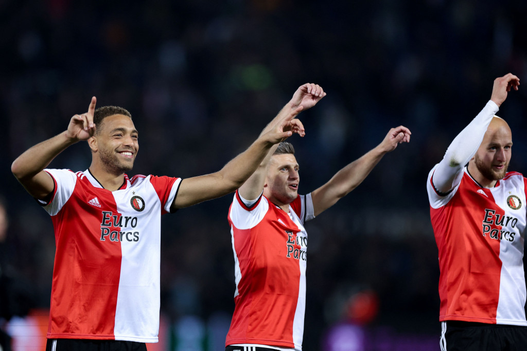 Hasil ini membuat Feyenoord hanya membutuhkan hasil imbang ketika memainkan leg kedua pekan depan, sedangkan Marseille harus menang dengan selisih dua gol untuk memastikan diri lolos ke final Liga Conference.