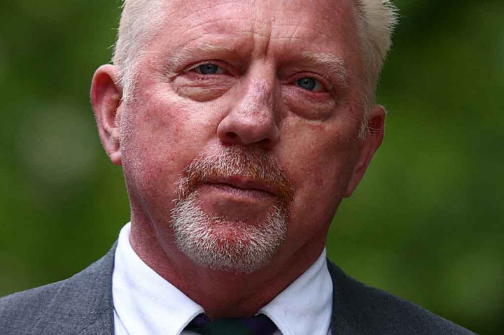Mantan bintang tenis Boris Becker pada hari Jumat, 29 April 2022 dijatuhi hukuman penjara selama dua setengah tahun setelah dinyatakan bersalah oleh pengadilan Inggris atas tuduhan yang berkaitan dengan kebangkrutannya pada 2017.