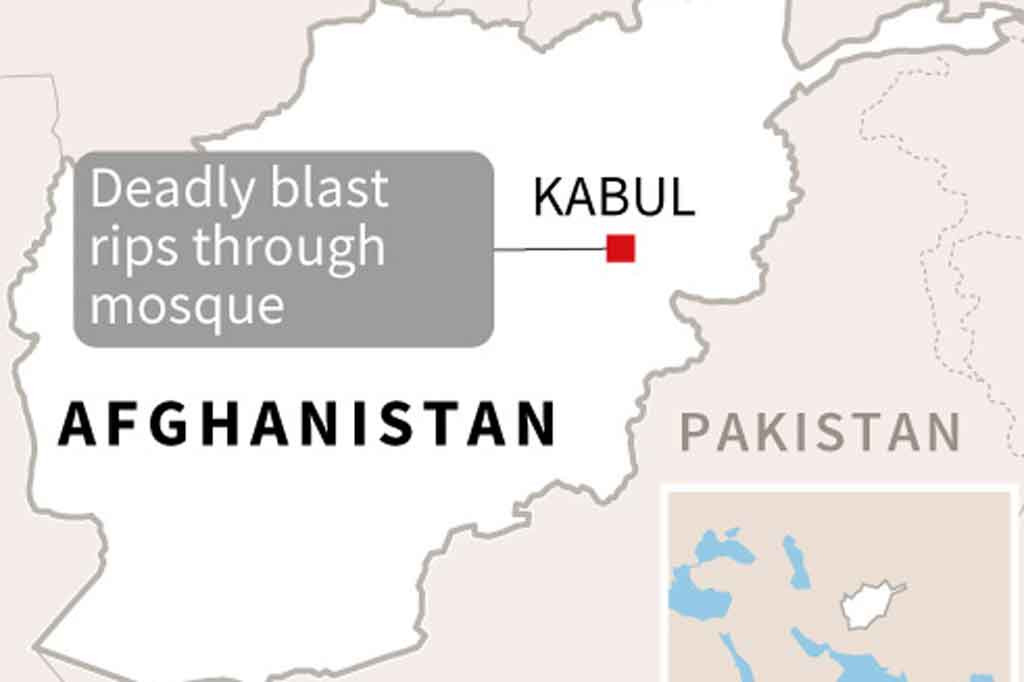 Puluhan warga sipil meninggal dalam serangan terutama sektarian - beberapa diklaim oleh kelompok Negara Islam - menargetkan anggota komunitas Muslim Syiah dan Sufi.