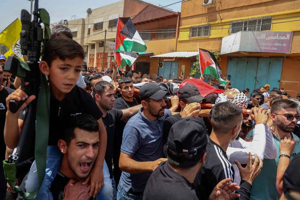 Kematian Adwan bertepatan dengan serangan penembakan yang dilakukan kelompok bersenjata Palestina di dekat permukiman Israel Ariel di Tepi Barat, tulis media Israel.