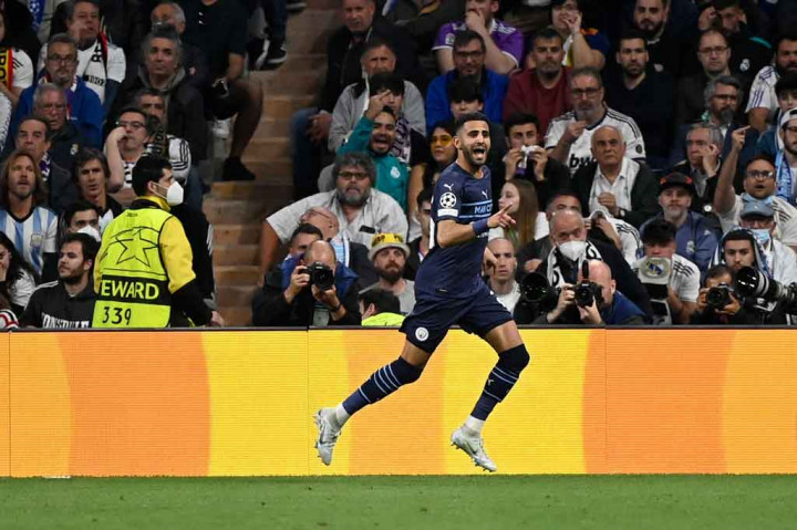 Riyad Mahrez sempat membawa The Citizens hampir menggenggam tiket final Liga Champions pada menit ke-73 untuk unggul agregat 5-3.