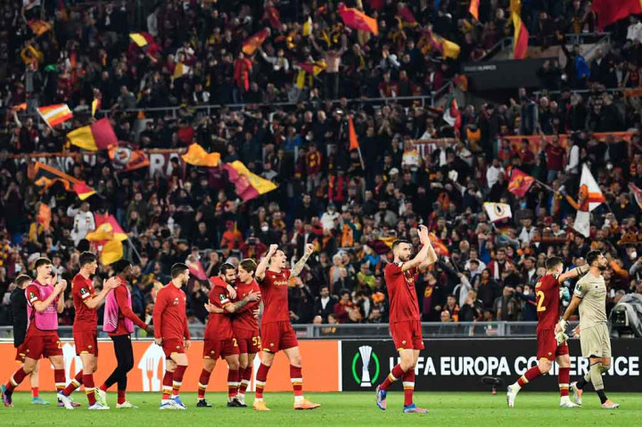 Giallorossi berhak melaju ke final menghadapi Feyenoord Rotterdam pada 26 Mei 2022 di Albania. Feyenoord sebelumnya menyingkirkan Marseille dengan agregat 3-2.