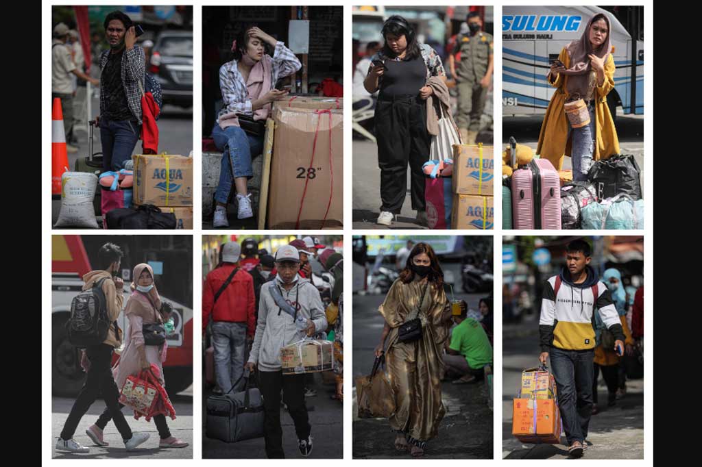 Foto kolase pemudik menunggu di jemput saudara atau pun pesanan taksi online saat tiba di Terminal Kalideres, Jakarta, Jumat, 6 Mei 2022.