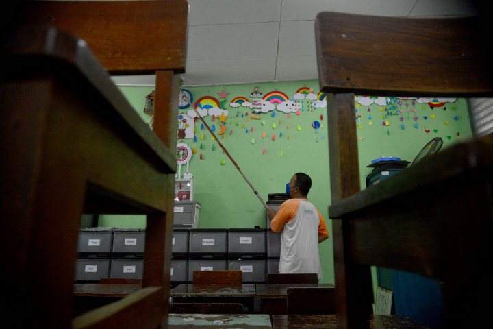 Perubahan jadwal libur dan masuk sekolah bertujuan mengurangi kemacetan akibat arus mudik Lebaran 2022. Keputusan diambil usai Kemendikbudristek berkoodrinasi dengan Kemenhub.