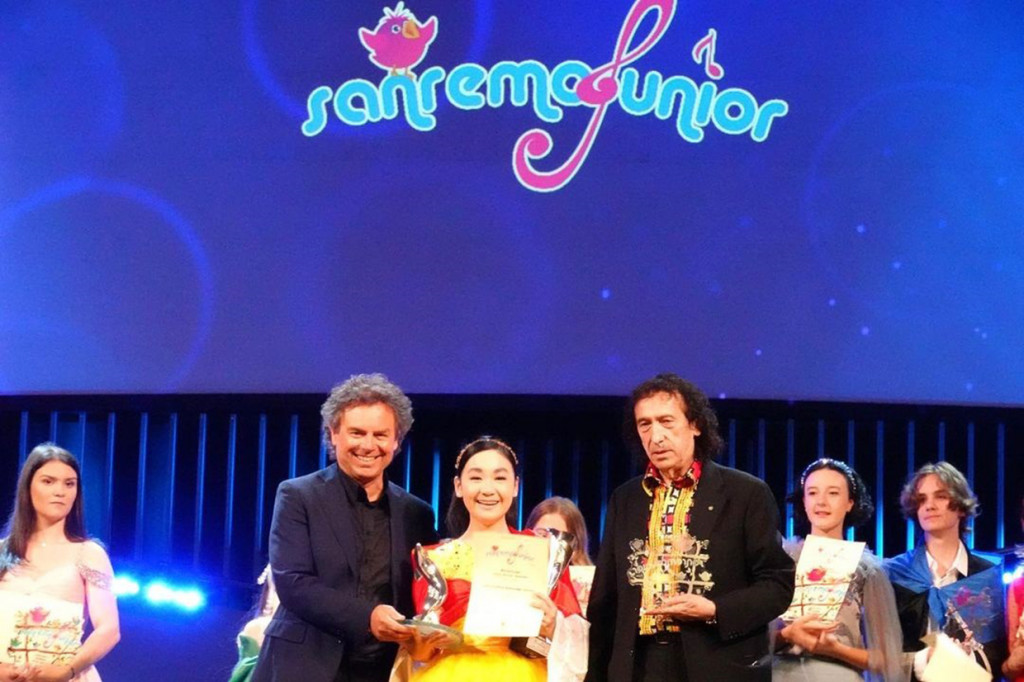 Sanremo Junior World Finals adalah ebuah ajang kompetisi internasional bergengsi di dunia tarik suara yang berada di bawah naungan UNICEF. Pesertanya adalah perwakilan terpilih dari masing-masing negara yang telah melalui proses seleksi ketat dari panitia dan juri. 