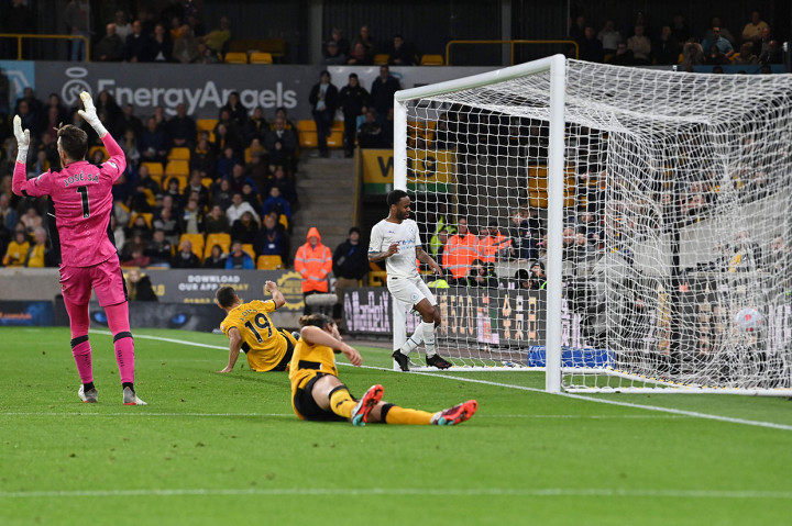 City kemudian benar-benar mencetak gol kelima enam menit sebelum waktu normal habis lewat Raheem Sterling setelah memanfaatkan umpan tarik Joao Cancelo di kotak penalti.