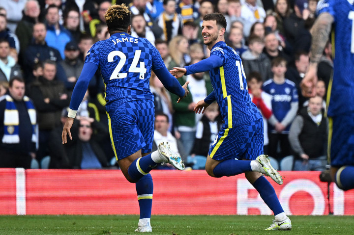 Chelsea berhasil unggul cepat saat laga baru berjalan empat menit lewat sepakan terarah Mason Mount yang  menjebol gawang Leeds. Skor berubah menjadi 1-0 untuk The Blues.