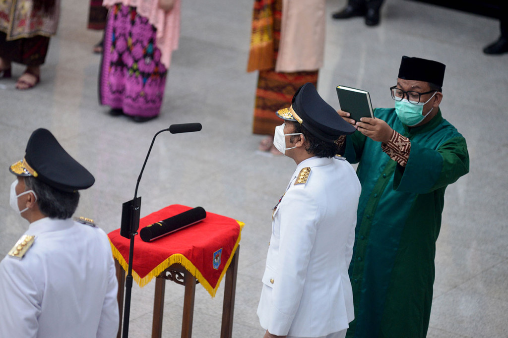 Menteri Dalam Negeri Tito Karnavian melantik lima penjabat gubernur untuk menggantikan kepala daerah yang masa jabatannya habis, Kamis, 12 Mei 2022.