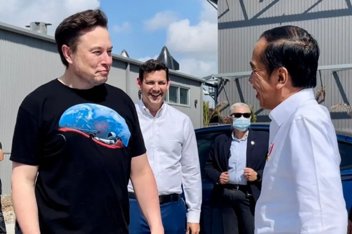 Setelah peninjauan, Presiden mengatakan bahwa kunjungan ini merupakan tindak lanjut perintahnya kepada Menteri Koordinator Bidang Kemaritiman dan Investasi Luhut Binsar Pandjaitan untuk berbicara dengan Elon.