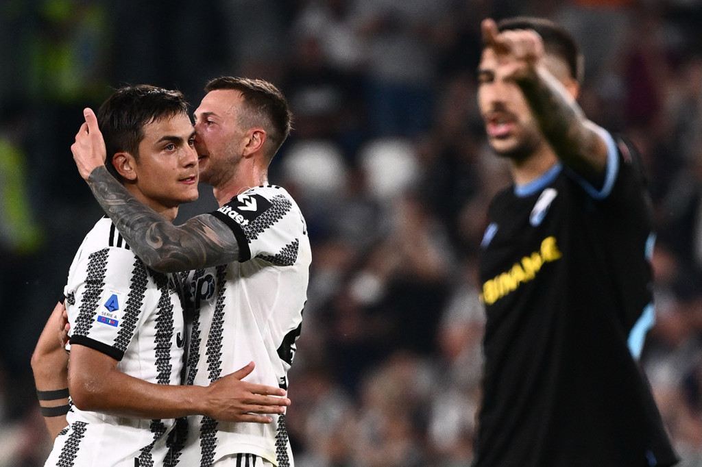 Juventus bermain imbang atas Lazio 2-2 pada pertandingan lanjutan Liga Serie A Italia di Stadion Allianz di Turin, Selasa, 17 Mei 2022, dini hari WIB.