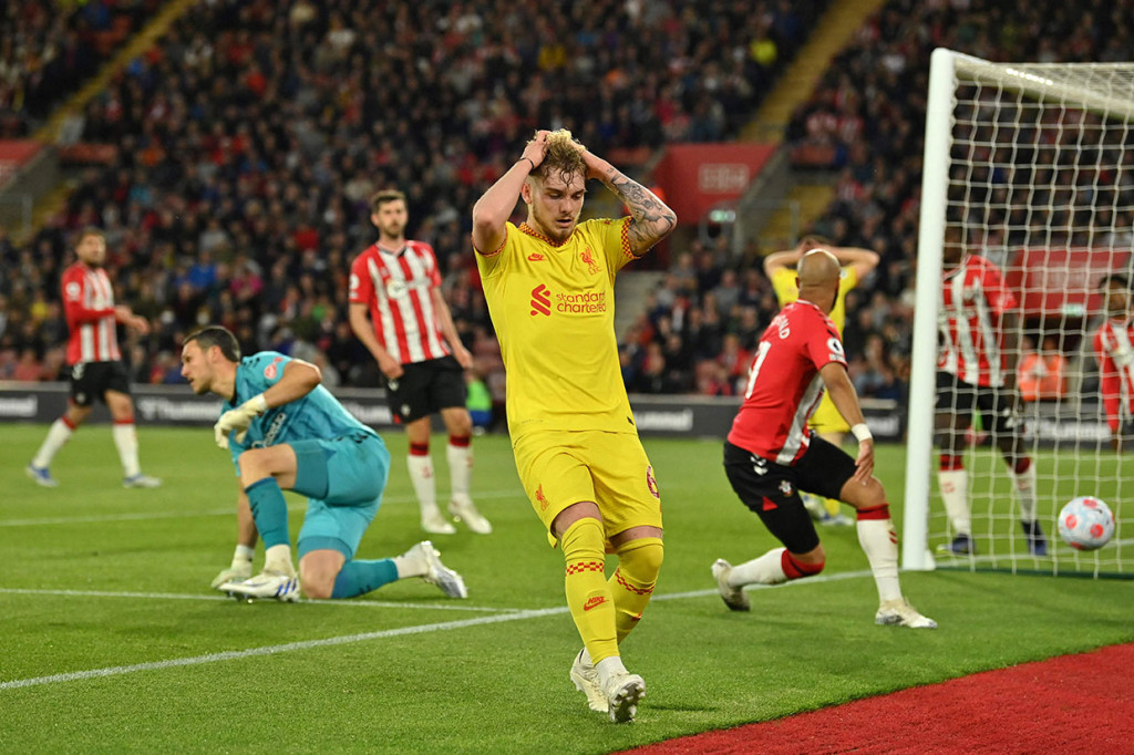 Liverpool mencoba untuk mencetak gol kedua di sisa waktu babak pertama. Sayang, tidak ada tambahan gol yang tercipta hingga jeda istirahat.