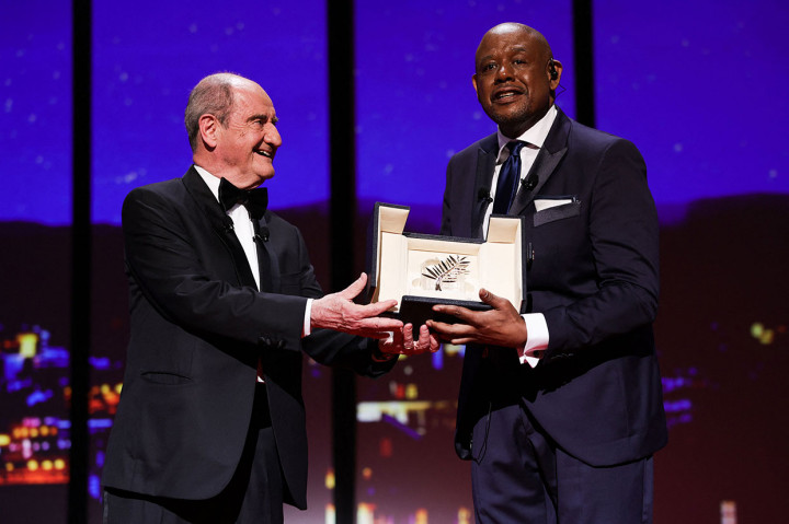 Dalam upacara pembukaan, presiden festival Pierre Lescure menyerahkan penghargaan Honorary Palme d'Or atau penghargaan atas pencapaian seumur hidup untuk aktor Forest Whitaker.