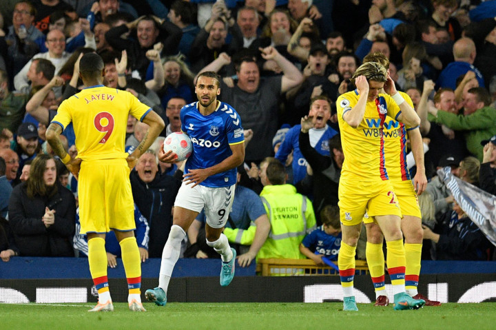 Gol kemenangan Everton dicetak oleh Dominic Calvert-Lewin pada lima menit sebelum pertandingan usai.