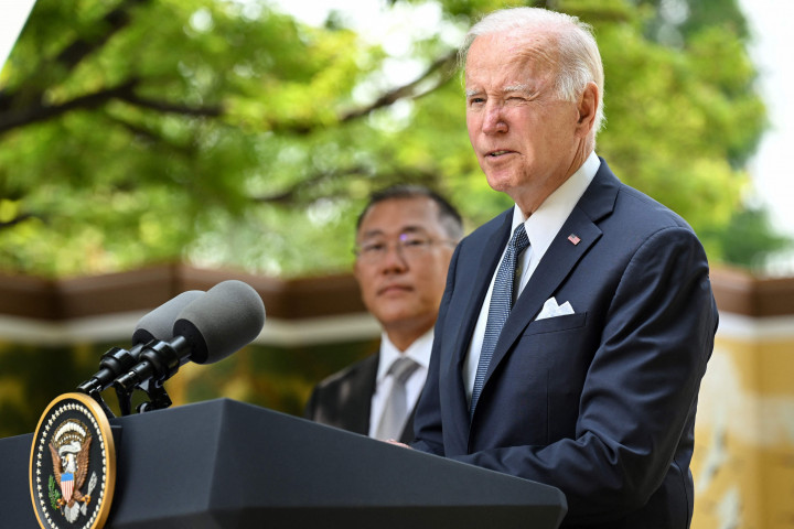 Joe Biden tiba di Korea Selatan, Jumat, 20 Mei 2022, dalam kunjungan pertamanya ke negara itu sebagai presiden.
