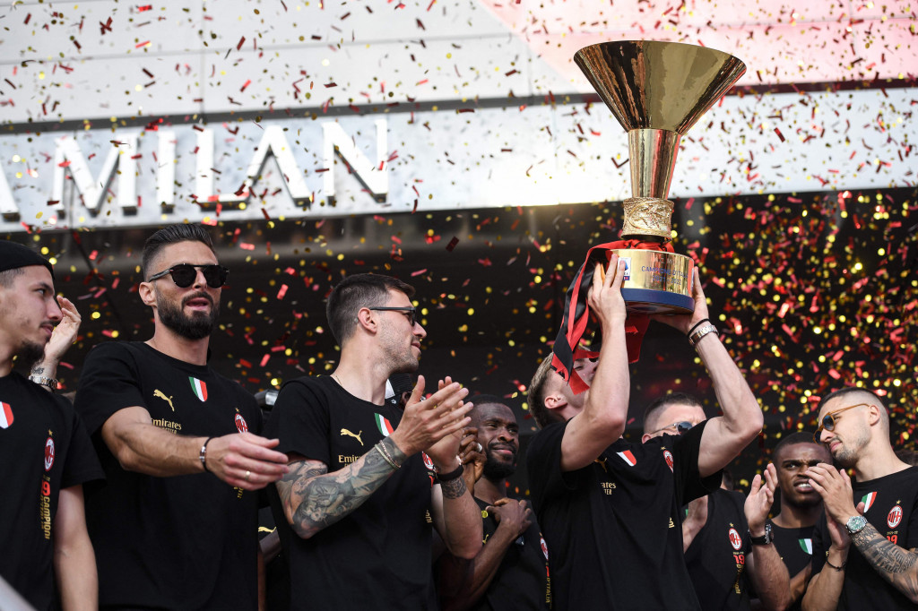 Ini merupakan Scudetto ke-19 bagi Milan dan sekaligus merebutnya dari rival satu kota. Terakhir kali mereka mendapatkannya pada musim 2010/2011.