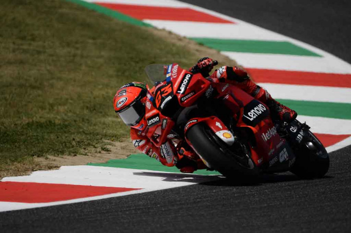 Bagnaia menjadi pembalap Ducati tercepat di peringkat dua di saat rekan satu timnya, Jack Miller, Johann Zarco (Pramac), Luca Marini (VR46) dan Enea Bastianini (Gresini) melengkapi peringkat enam besar.