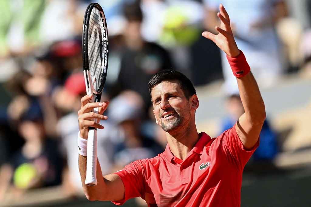 Novak Djokovic berhasil mencapai babak 16 besar turnamen tenis French Open,Jumat, 27 Mei 2022 waktu setempat.