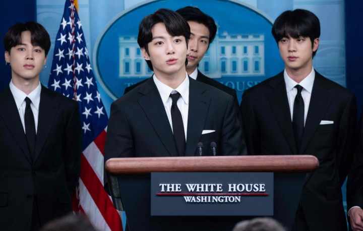 BTS memberikan pidato di Gedung Putih untuk bertemu dengan Presiden Amerika, Joe Biden pada Selasa, 31 Mei 2022, waktu setempat.