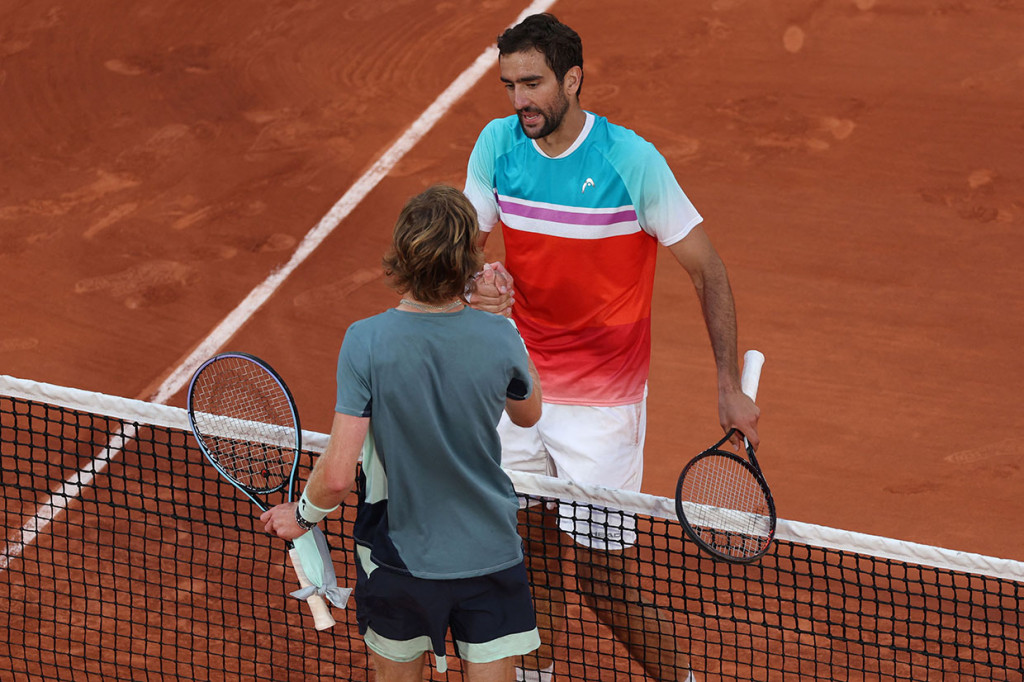 Cilic melepaskan 33 ace dan 88 winner untuk mengalahkan unggulan ketujuh Andrey Rublev dalam kemenangan 5-7, 6-3, 6-4, 3-6, 7-6 (10/2).