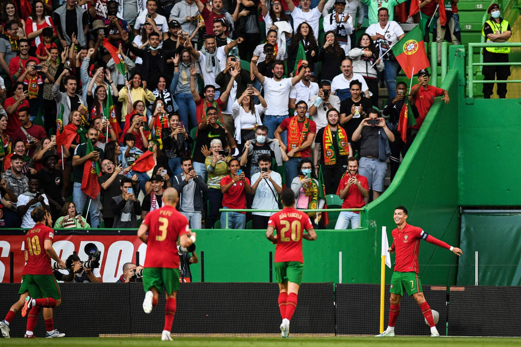 Kemenangan telak ini membuat Portugal memimpin klasemen sementara Liga A Grup 2. Portugal mengumpulkan total empat poin dari dua laga. 