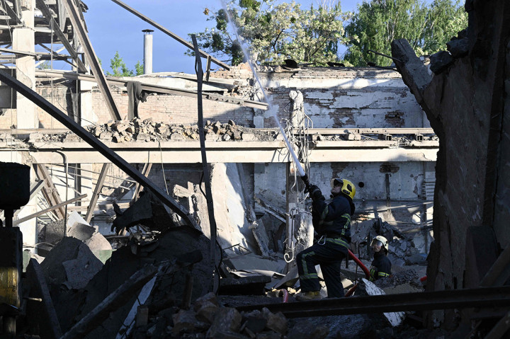 Dalam serangan di Kiev, tak ada laporan kematian namun satu orang dirawat di rumah sakit.
