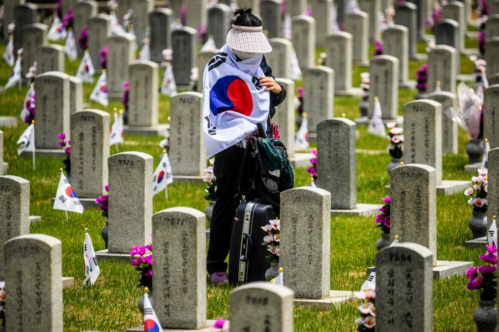Hari ini, Senin, 6 Juni 2022, Korea Selatan (Korsel) memperingati hari pahlawan atau Memorial Day. Memorial Day diperingati setiap tanggal 6 Juni.