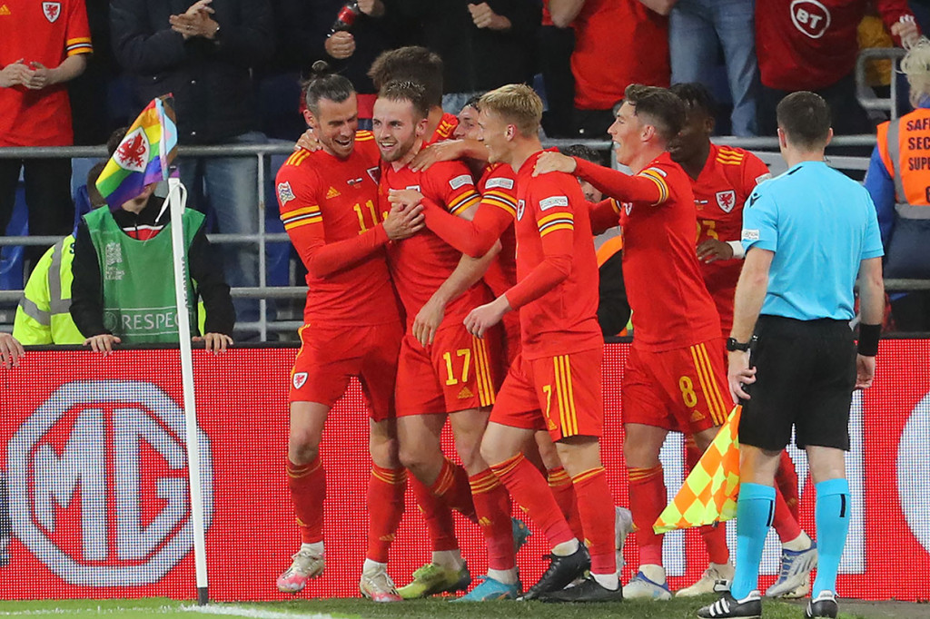 Pada waktu tambahan babak kedua, Wales menumbuhkan harapan untuk mengamankan setidaknya satu poin ketika Rhys Norrington-Davies mencetak gol penyeimbang dan membuat skor berubah menjadi 1-1 pada menit 90+2.