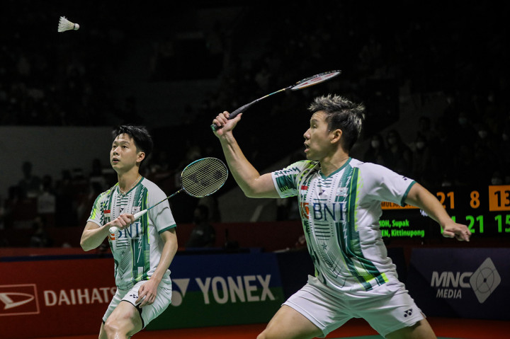 Di babak delapan besar, Marcus/Kevin akan bertemu ganda Malaysia, Goh Sze Fei/Nur Izzuddin yang mengalahkan ganda Indonesia, Sabar Karyaman Gutama/Moh Reza Pahlevi Isfahani 23-21, 17-21, 21-9.