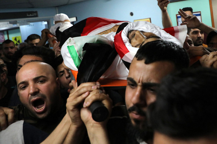Pria Palestina itu meninggal setelah ditembak di perut oleh pasukan Israel pada Kamis, 9 Juni 2022. Israel menyatakan, insiden tersebut terjadi selama operasi kontra-terorisme di Tepi Barat yang diduduki.