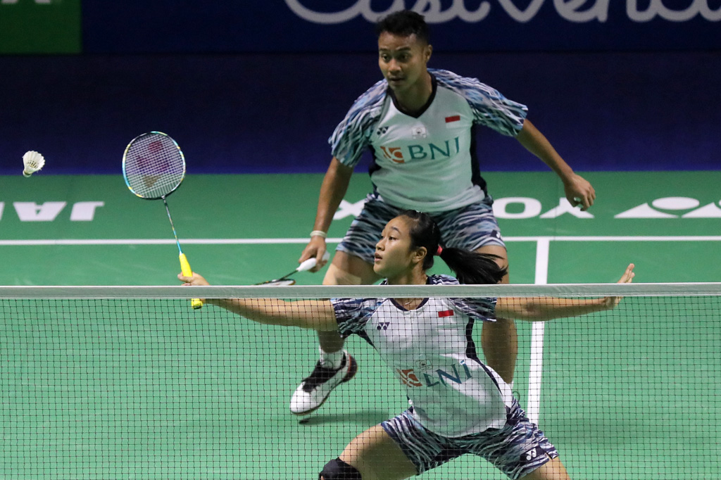 Rehan/Lisa gagal melangkah ke babak selanjutnya setelah kalah tiga gim dengan skor 13-21, 21-16, 17-21 selama 60 menit.