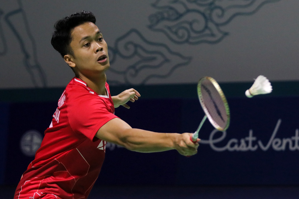 Anthony yang berstatus unggulan kelima itu tak mengalami perlawanan berarti untuk menang dalam dua gim langsung 21-17, 22-20.