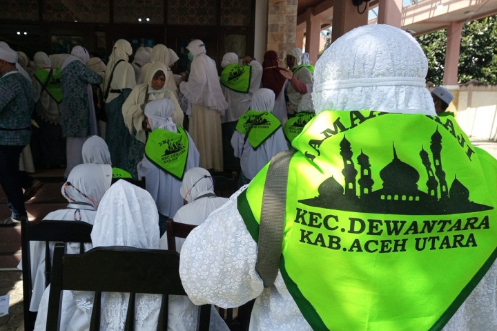 Para jemaah kloter 1 tersebut berasal dari wilayah Kabupaten Pidie Jaya, Kabupaten Aceh Utara, Kabupaten Aceh Besar, Kota Sabang dan Banda Aceh.