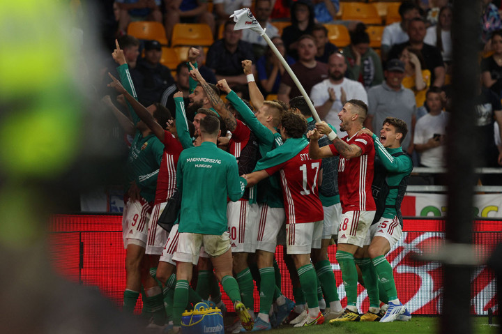 Dua menit sebelum berakhirnya waktu normal, Hungaria memantapkan kemenangan mereka lewat gol keempat yang dibuat oleh Daniel Gazdag. 