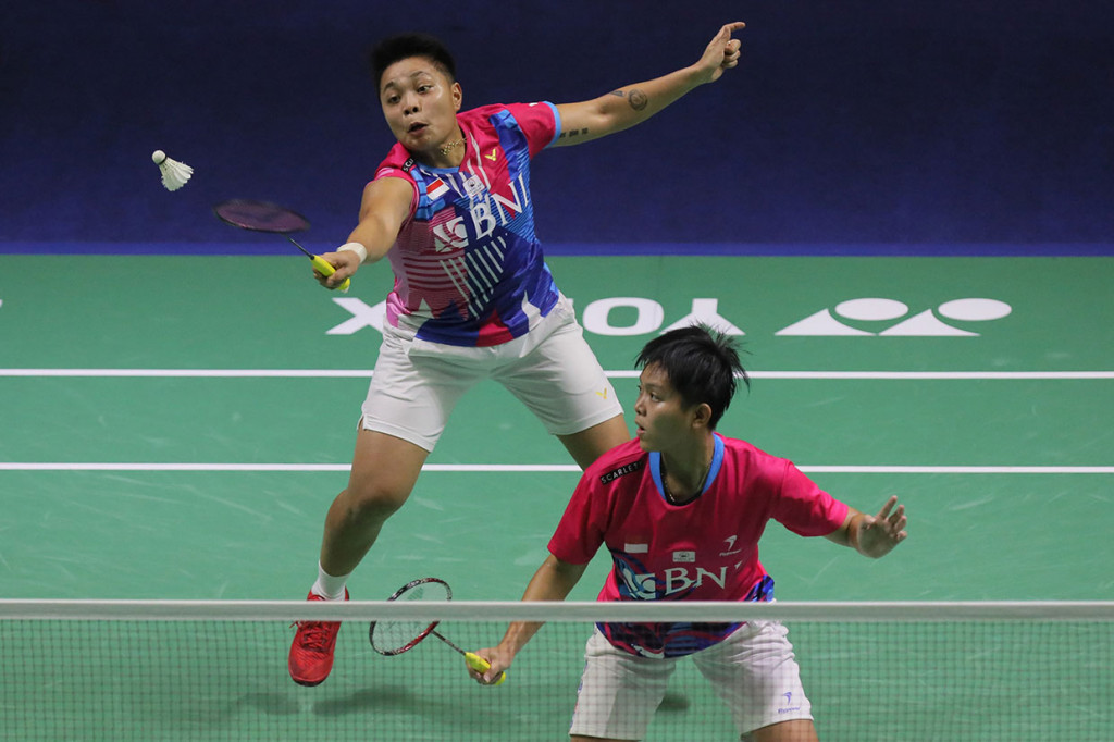 Dalam pertarungan selama satu jam delapan menit itu, Apri/Fadia menang 21-7, 17-21, 21-17 dalam pertemuan perdana mereka dengan Mayu/Wakana.